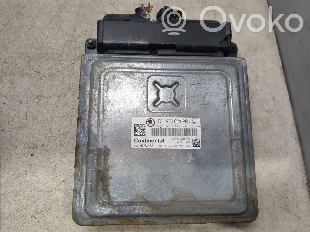 Skoda Superb B6 (3T) Engine control unit/module 