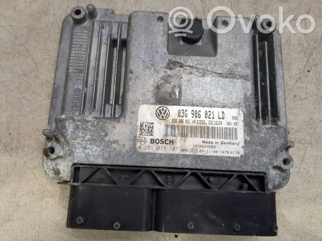 Skoda Octavia Mk2 (1Z) Engine control unit/module 