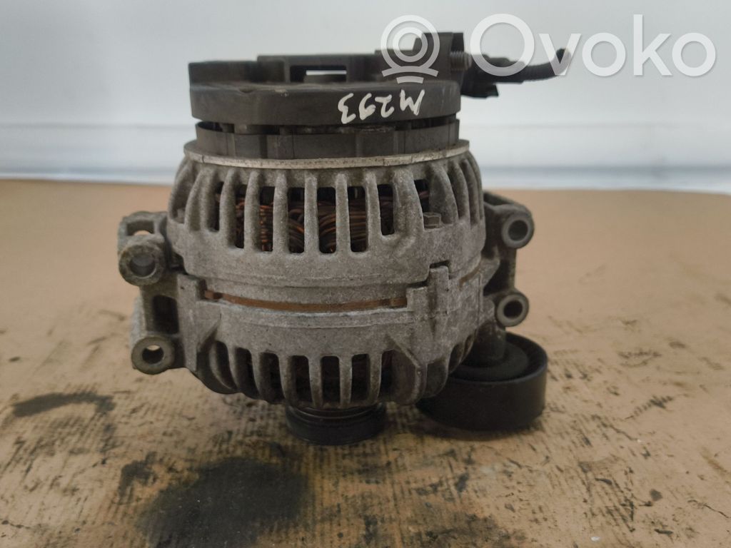 BMW 1 E82 E88 Generator/alternator 
