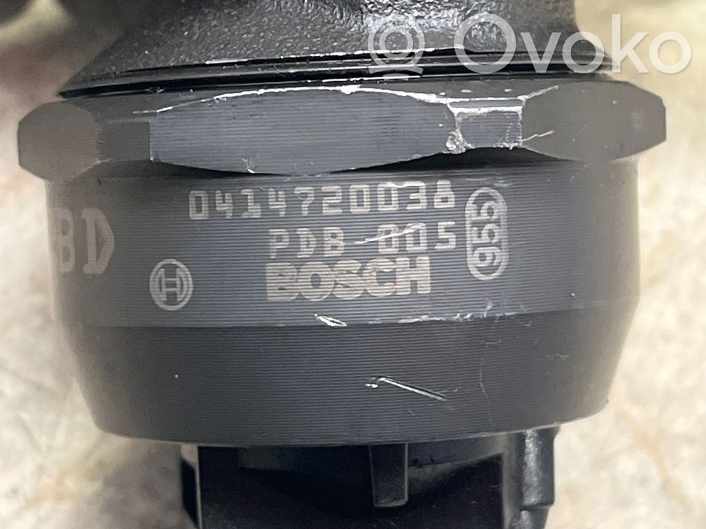 Volkswagen Golf IV Fuel injector 
