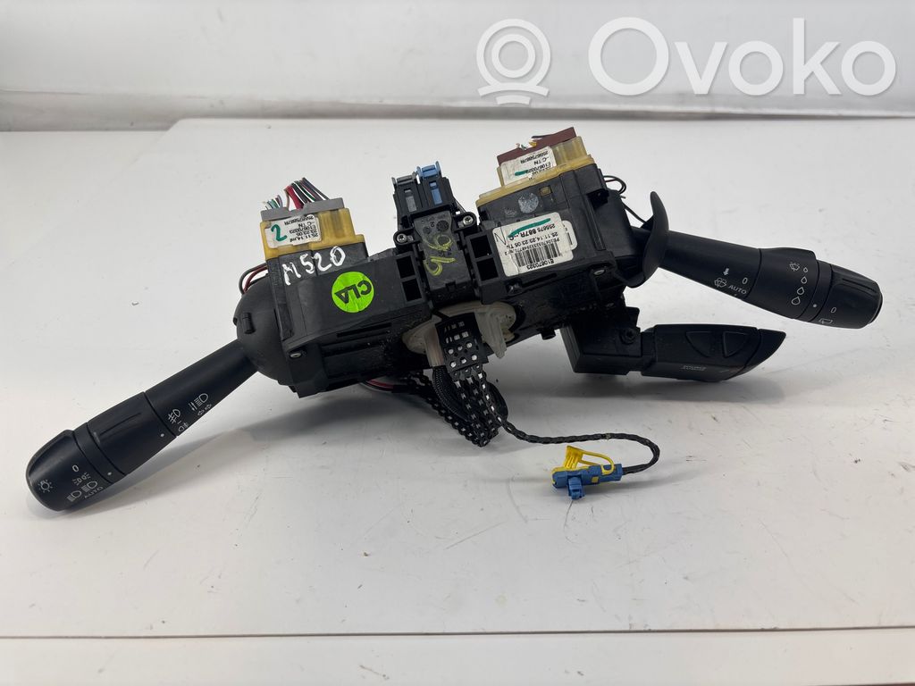 Renault Captur Indicator stalk 