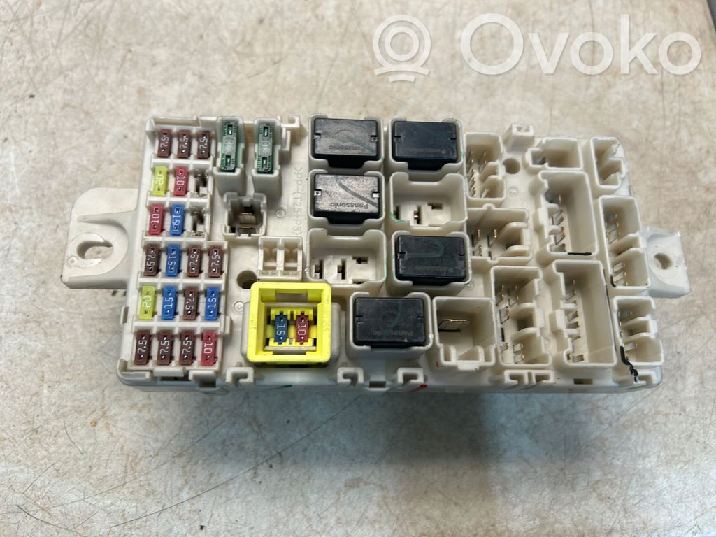 Mitsubishi Mirage VI G4 Attrage Sulakemoduuli 