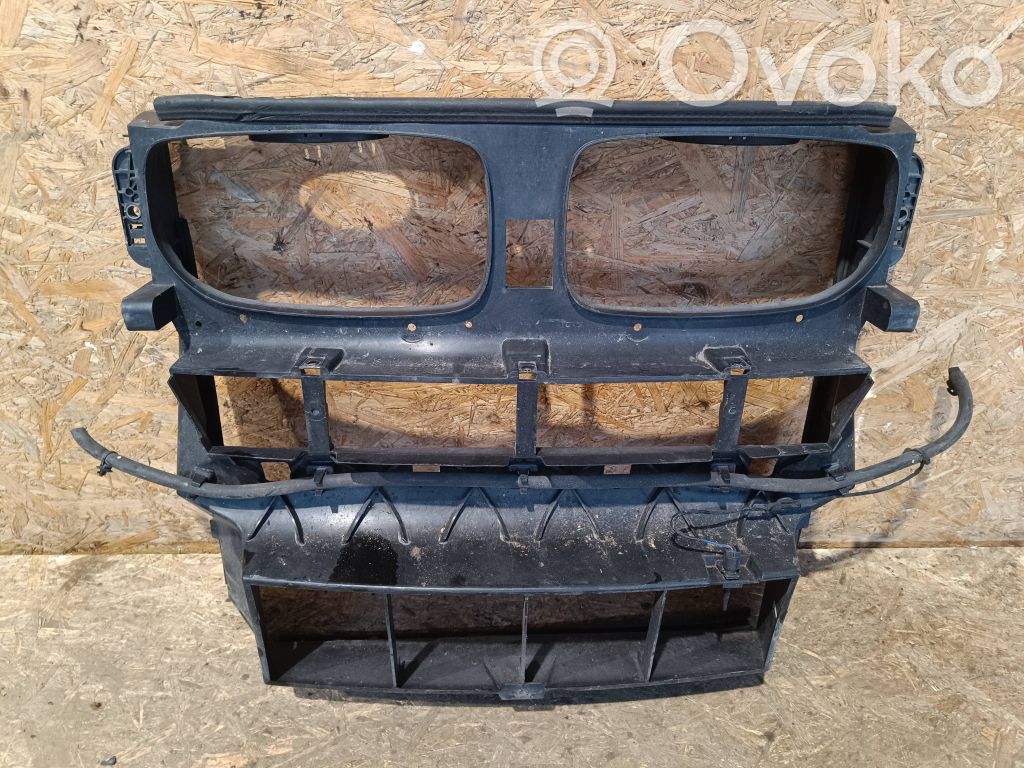 Radiatoru panelis   7177878,10834110