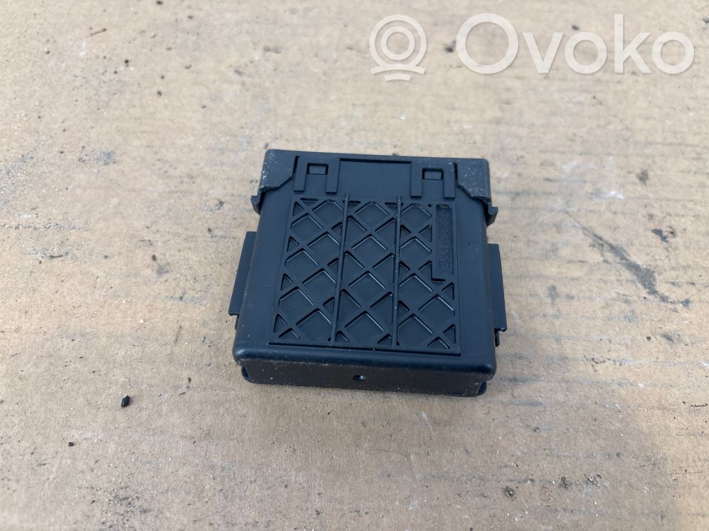 Ford Focus Rear window wiper motor 