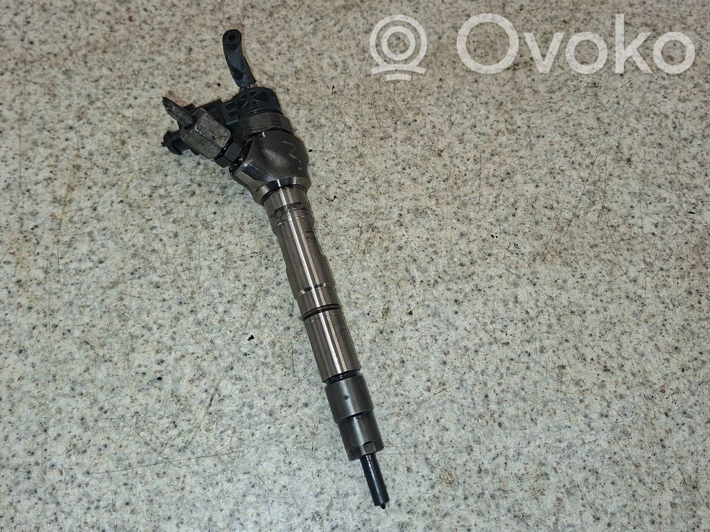 Skoda Octavia Mk3 (5E) Fuel injector 