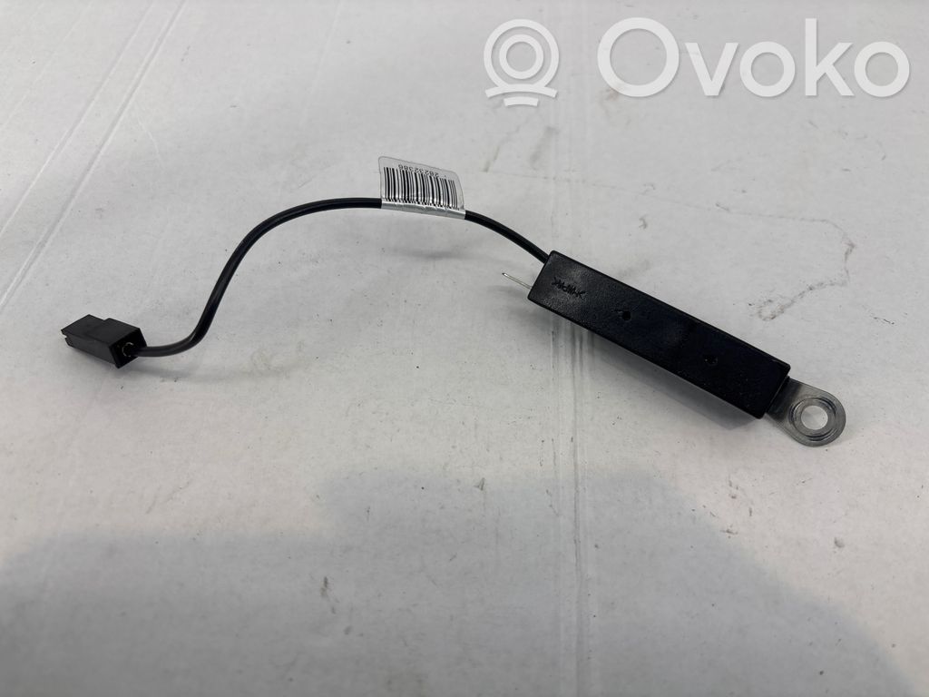 Ford B-MAX Antenos stiprintuvas 