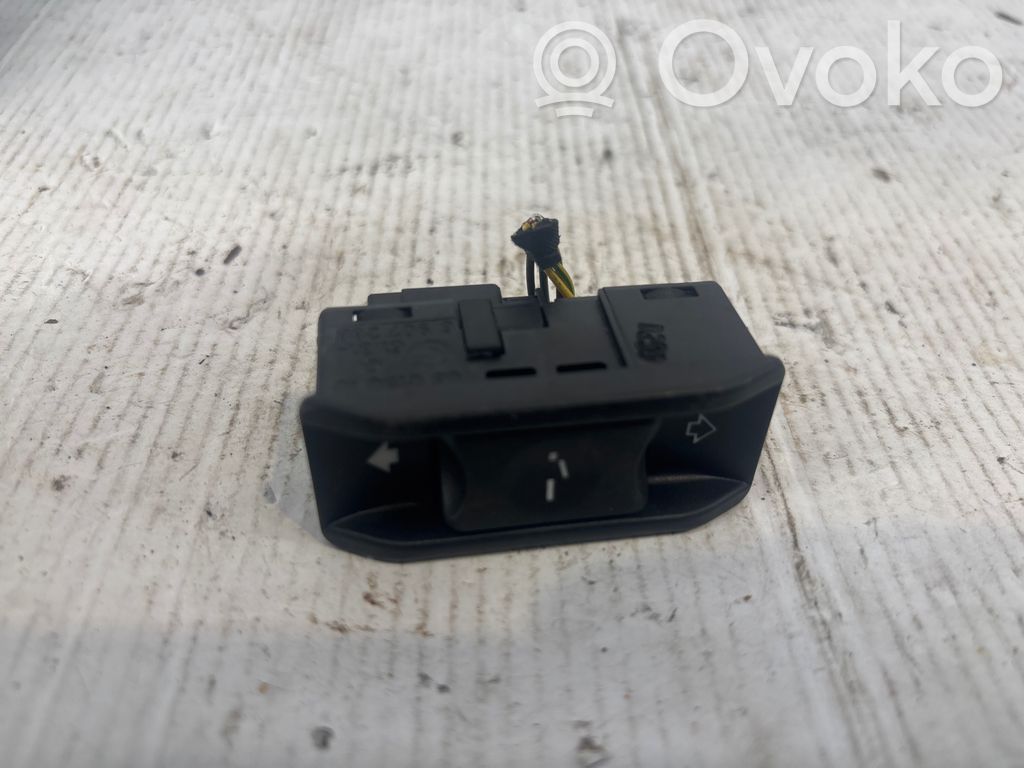 BMW 5 E60 E61 Sunroof switch 