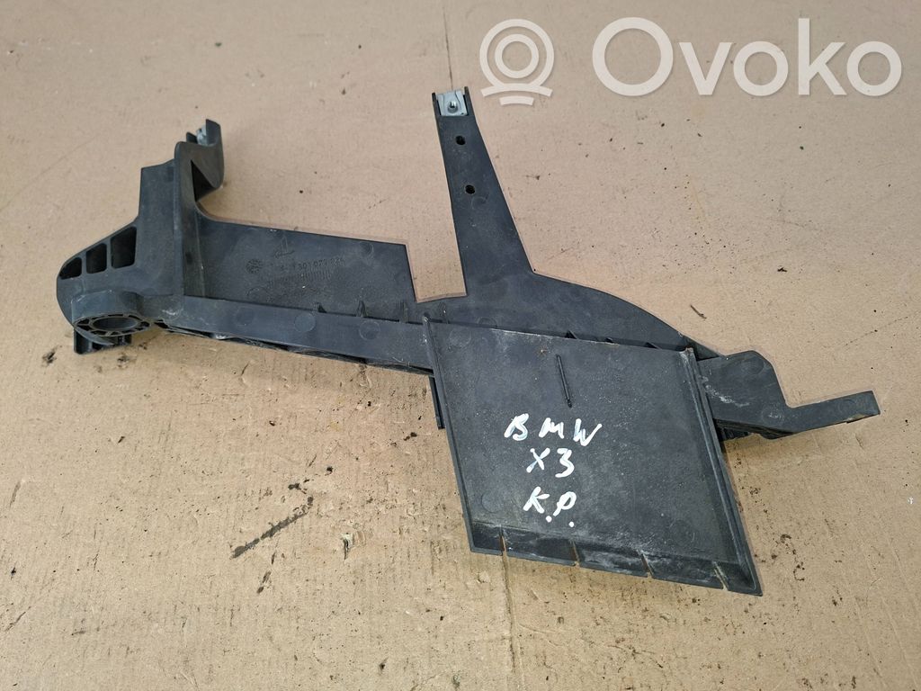 BMW X3 E83 Headlight/headlamp mounting bracket 