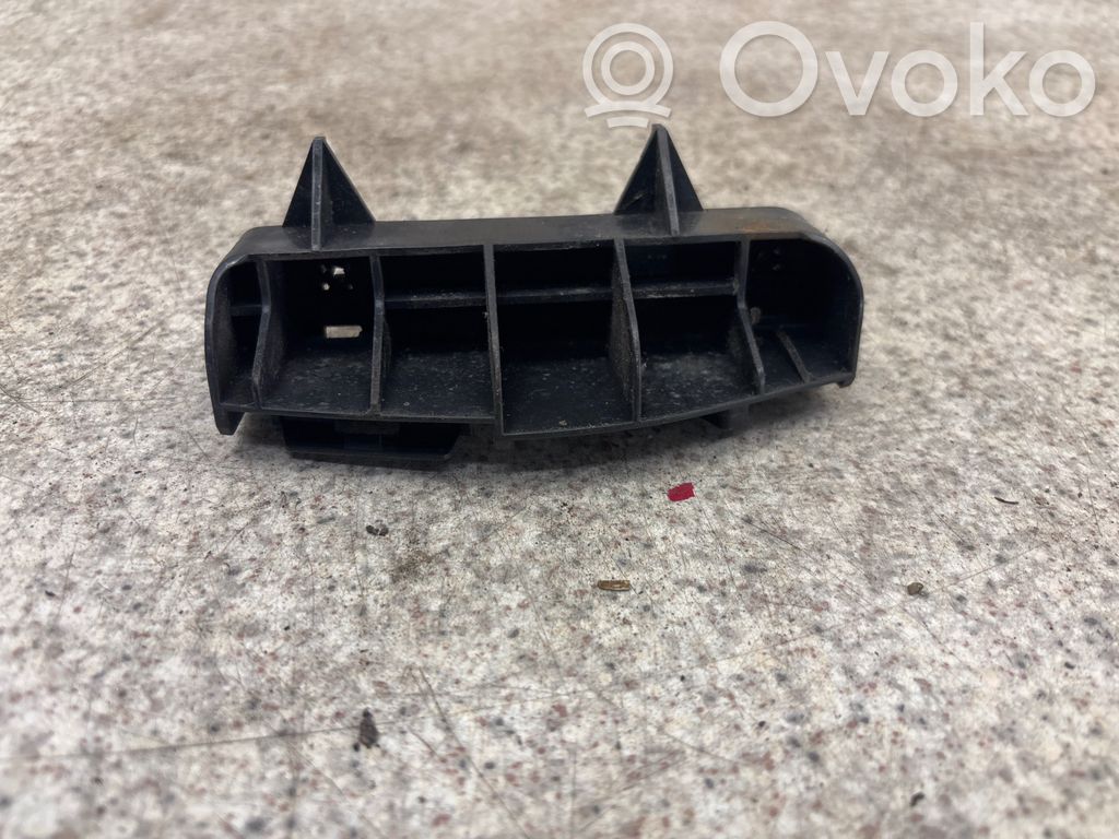 Toyota Auris 150 Rear bumper mounting bracket 