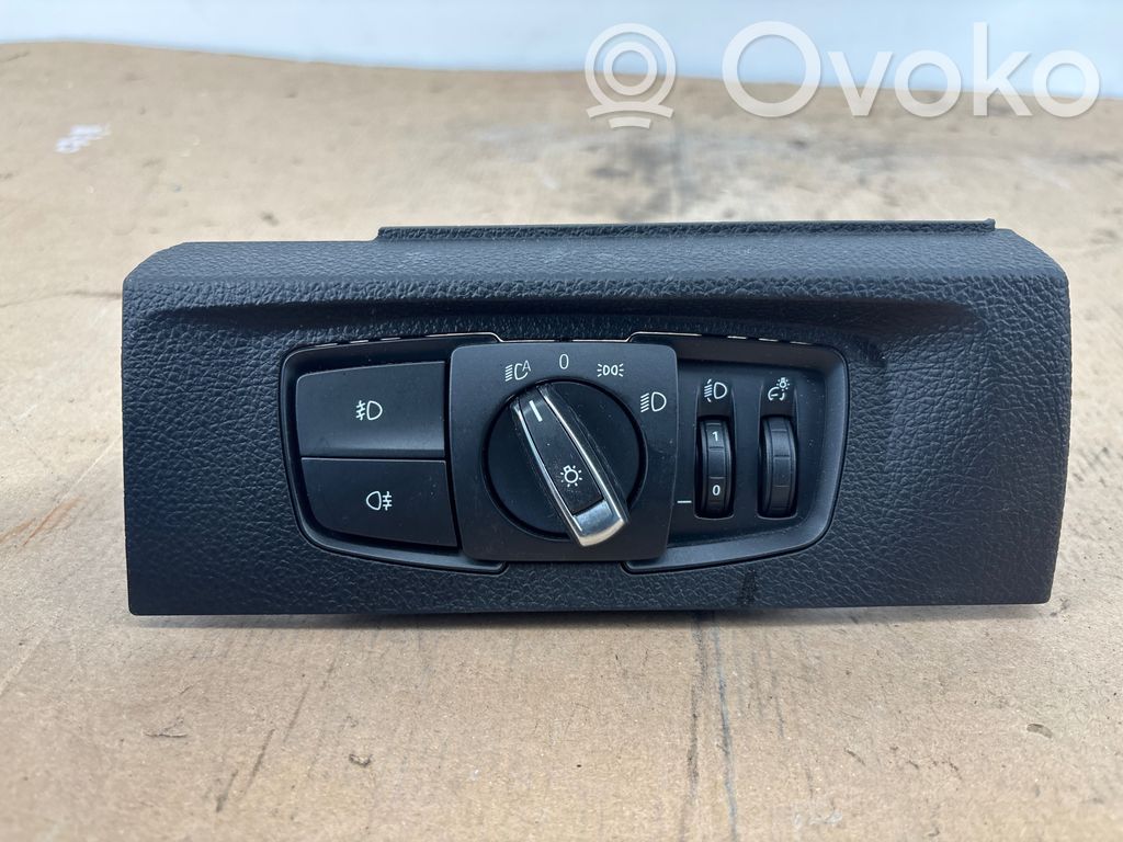 BMW 1 F20 F21 Šviesų jungtukas 