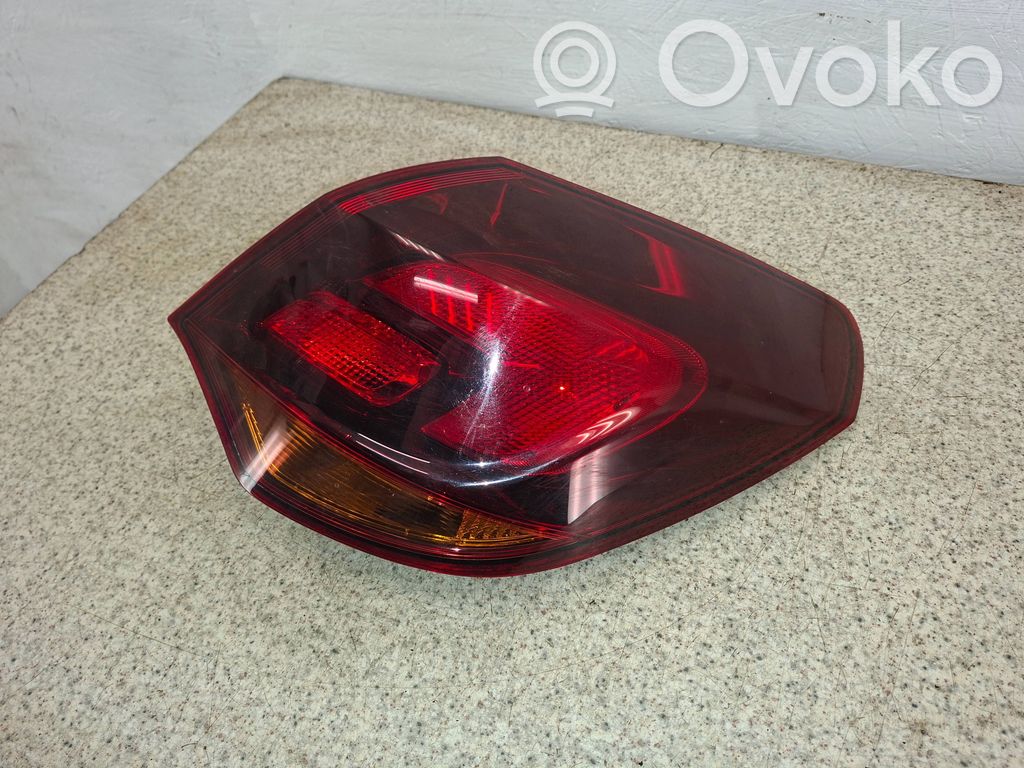 Opel Astra J Galinis žibintas kėbule 