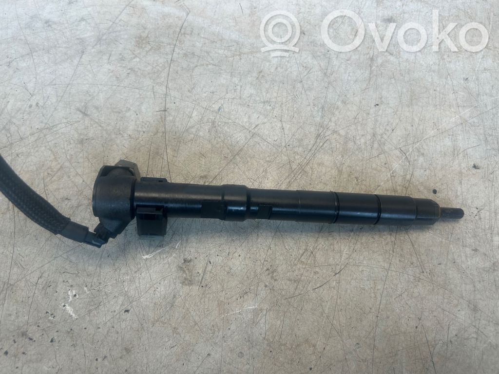 Volkswagen Polo V 6R Wtryskiwacz paliwa 