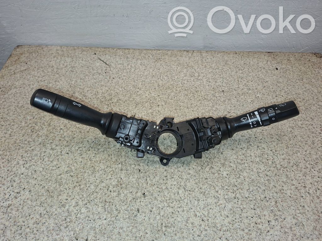 Hyundai i40 Interruptor/palanca de limpiador de luz de giro 