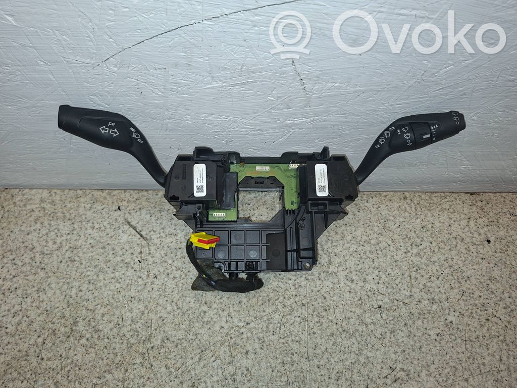 Ford Focus Commodo, commande essuie-glace/phare 