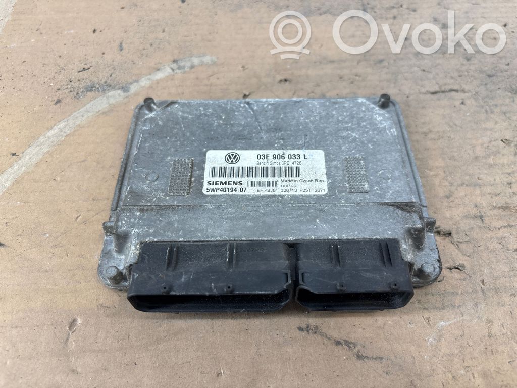 Volkswagen Polo V 6R Engine control unit/module 
