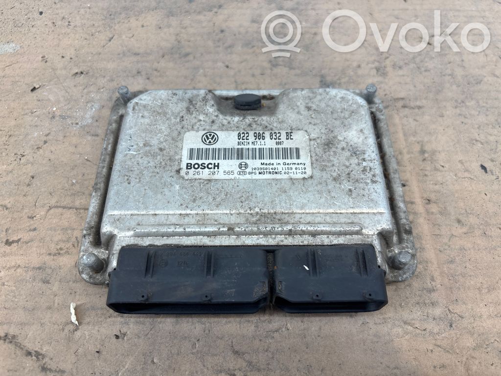Volkswagen Touareg I Engine control unit/module 