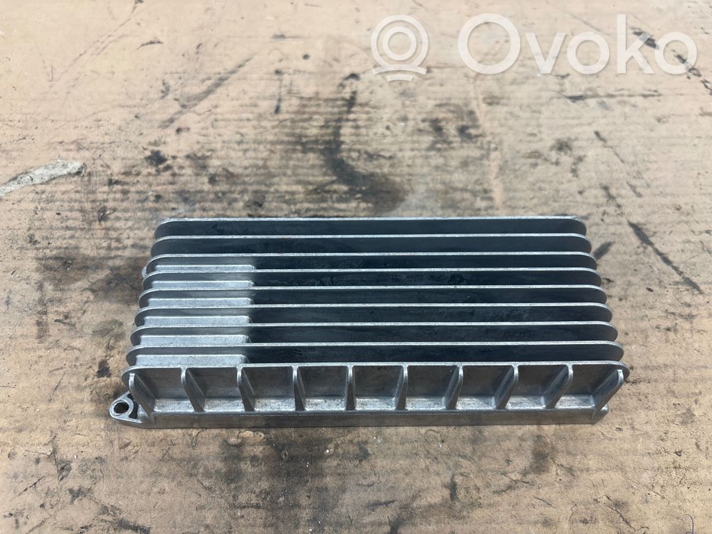 Audi A5 8T 8F Vahvistin 