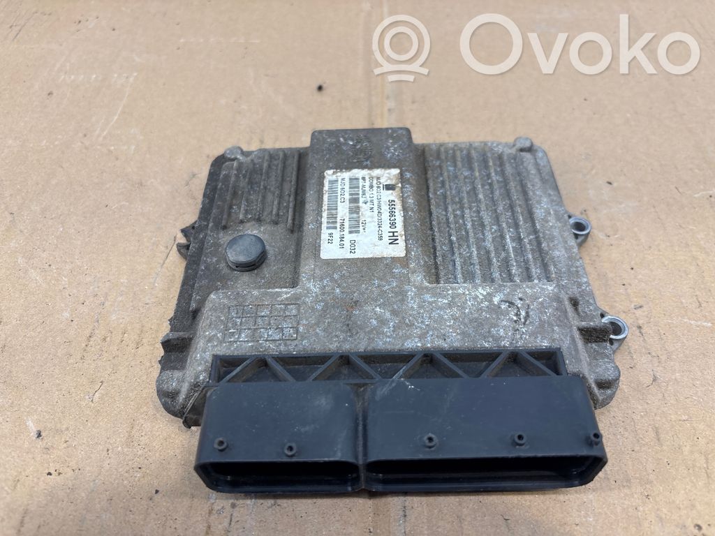 Opel Combo C Unidad de control/módulo del motor 