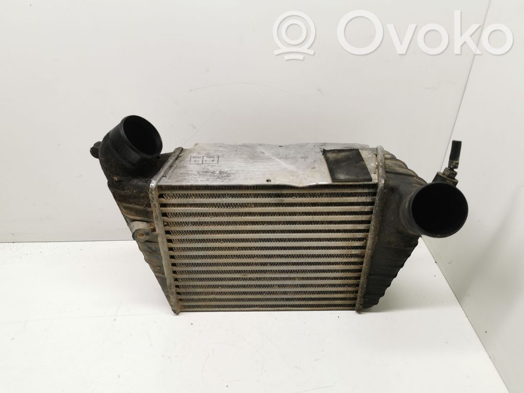 Radiador intercooler   4A0145805K