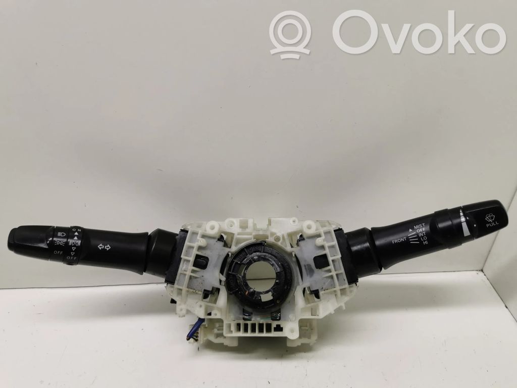 Mitsubishi Lancer X Commodo, commande essuie-glace/phare 