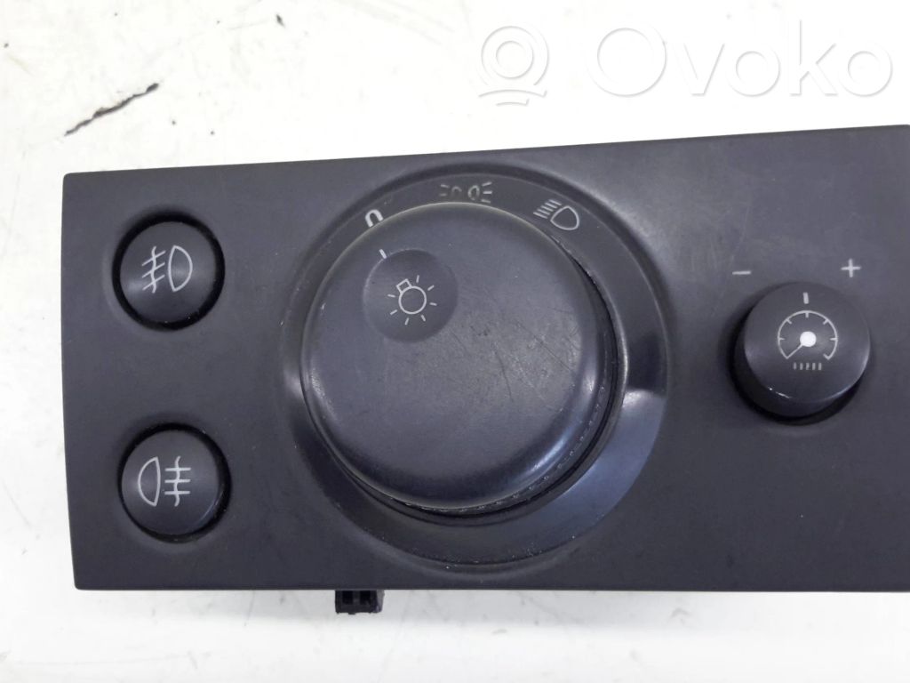 Light switch   9185891,0633,LK04060030,0320