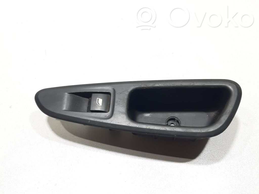 Electric window control switch   96573850,53269802