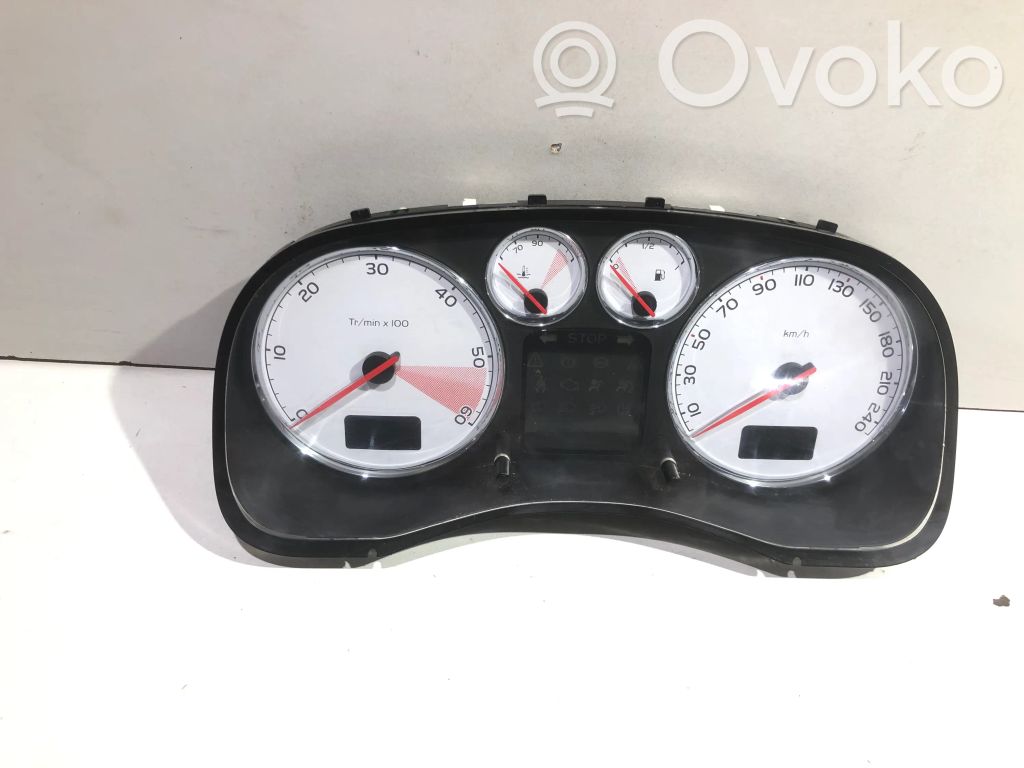 Peugeot 307 Speedometer (instrument cluster) 