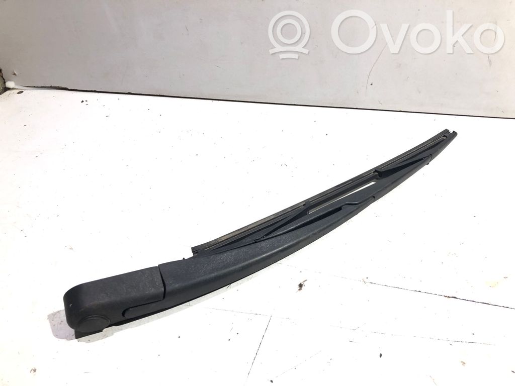 Citroen C4 Grand Picasso Wycieraczka szyby tylnej 