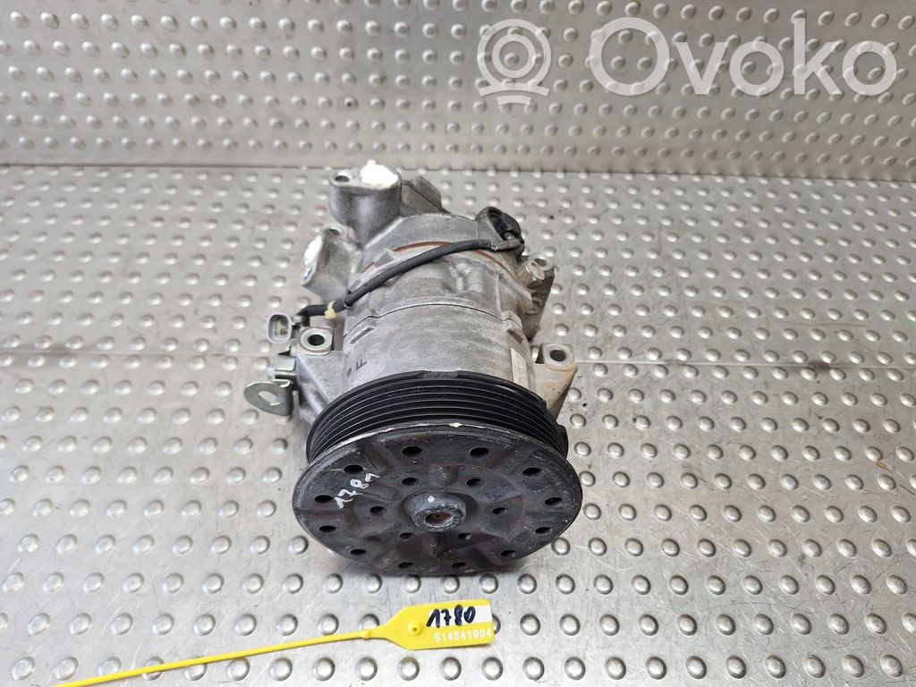 Toyota Yaris Kompresor / Sprężarka klimatyzacji A/C 