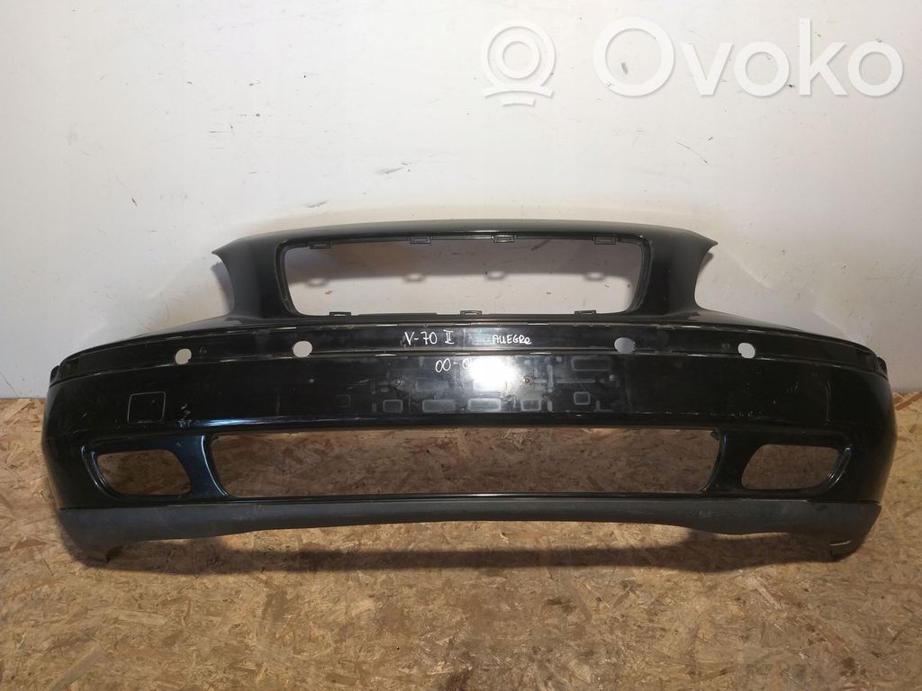 Volvo V70 Front bumper 