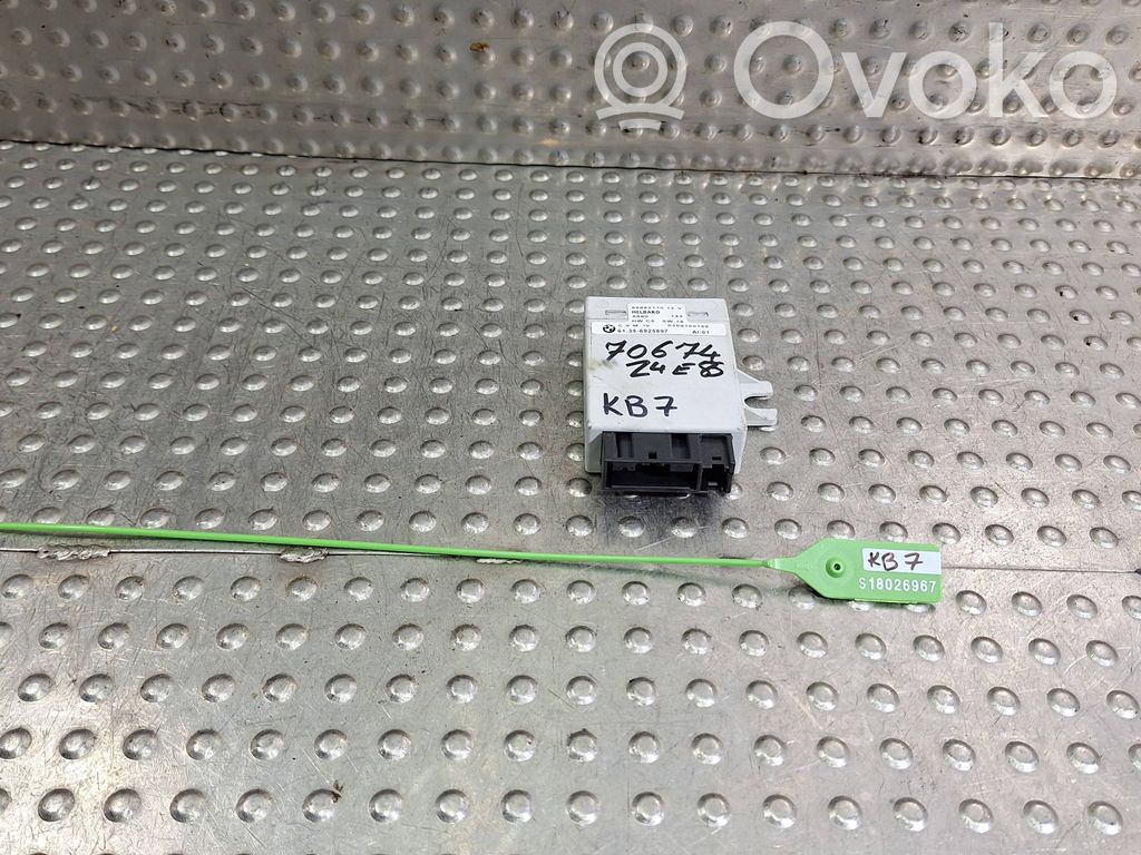 Unité de commande / module de toit ouvrant   6925897