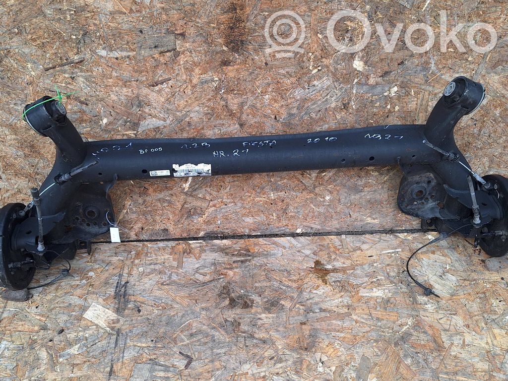 Ford Fiesta Eje trasero 