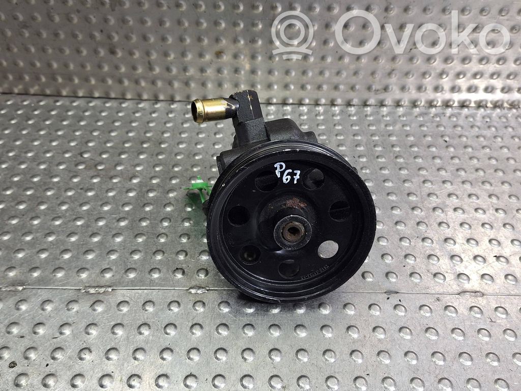 Ford Focus Power steering pump 