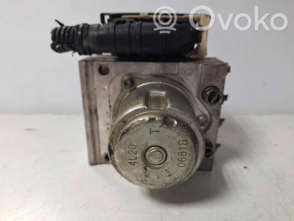 ABS-pumppu   TF2G7,4L20A0452