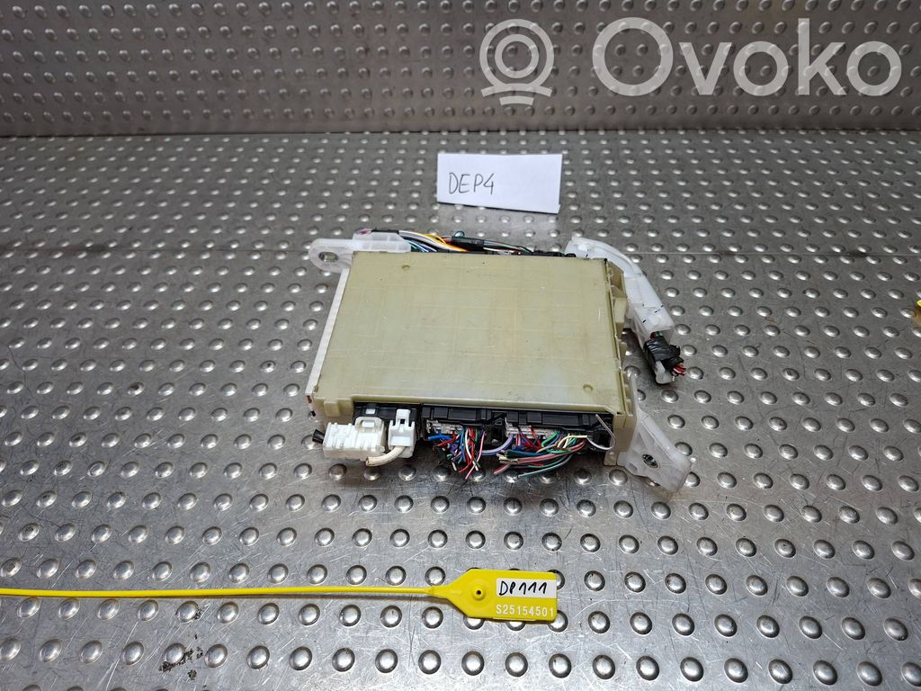 Toyota Corolla E210 E21 Comfort/convenience module 