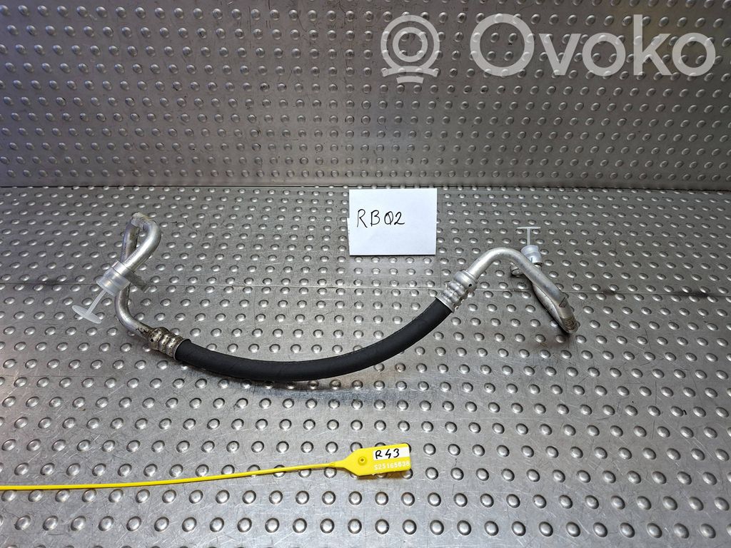 Nissan Qashqai J12 Ilmastointilaitteen putki (A/C) 