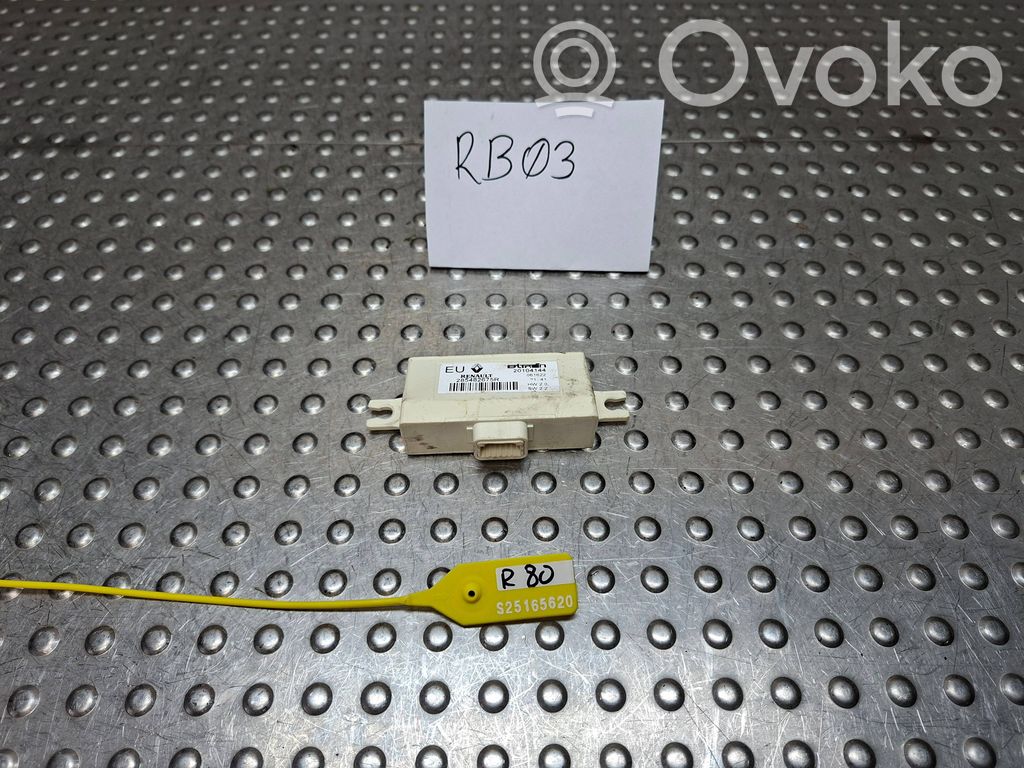 Nissan Qashqai J12 Wing mirror control module 