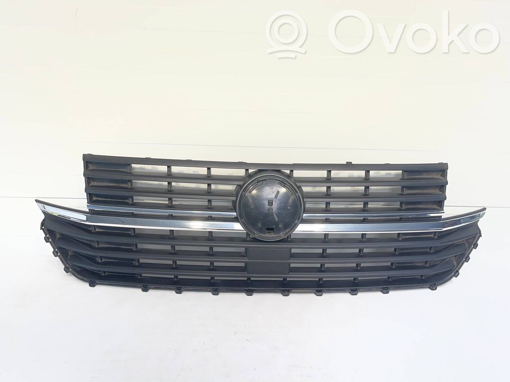 Atrapa chłodnicy / Grill   7LA853651C