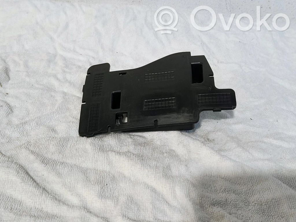 Polestar 2 ACC Distronic radar sensor grill/trim 