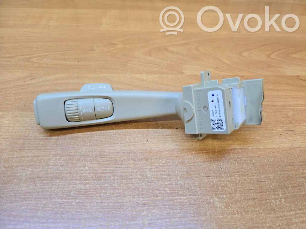 Volvo XC70 Indicator stalk 