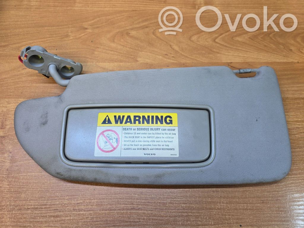 Sun visor