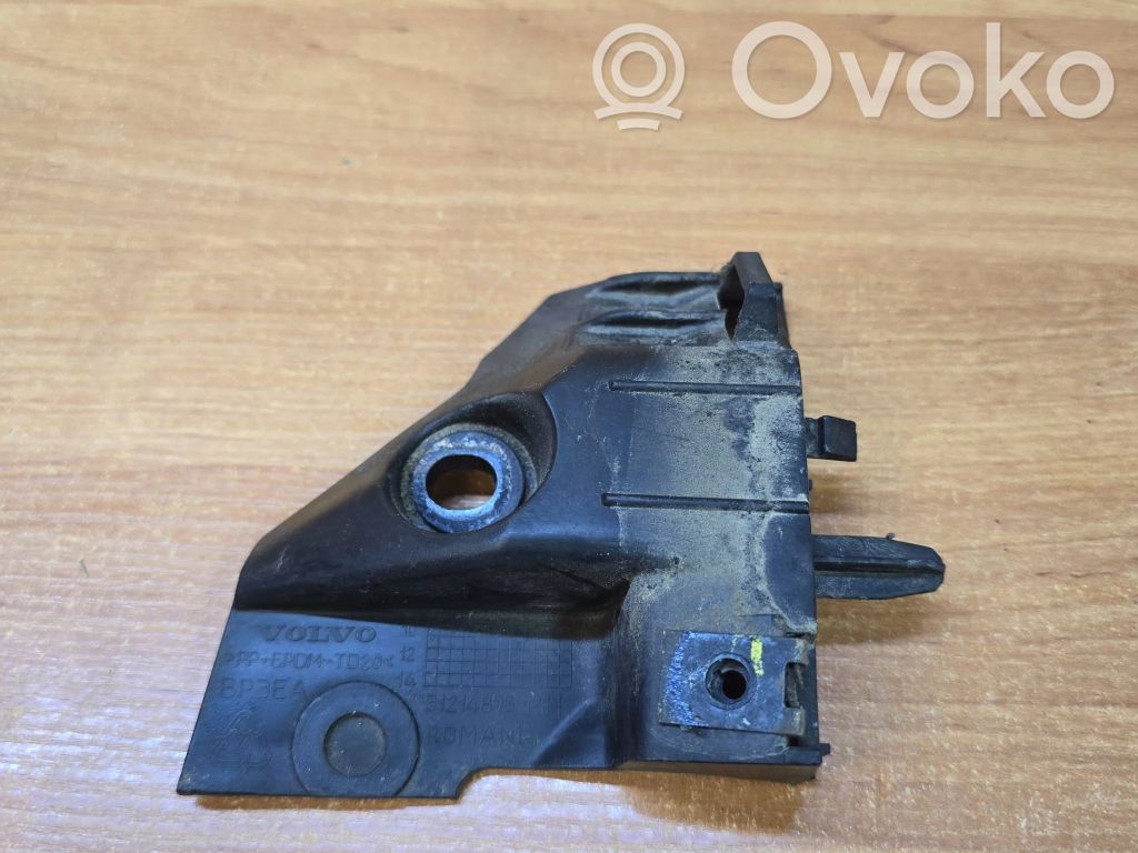Volvo C70 Uchwyt / Mocowanie zderzaka przedniego 