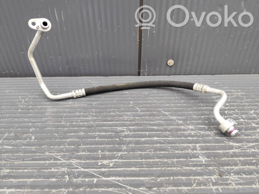 Audi Q3 F3 Wąż / Przewód klimatyzacji A/C 