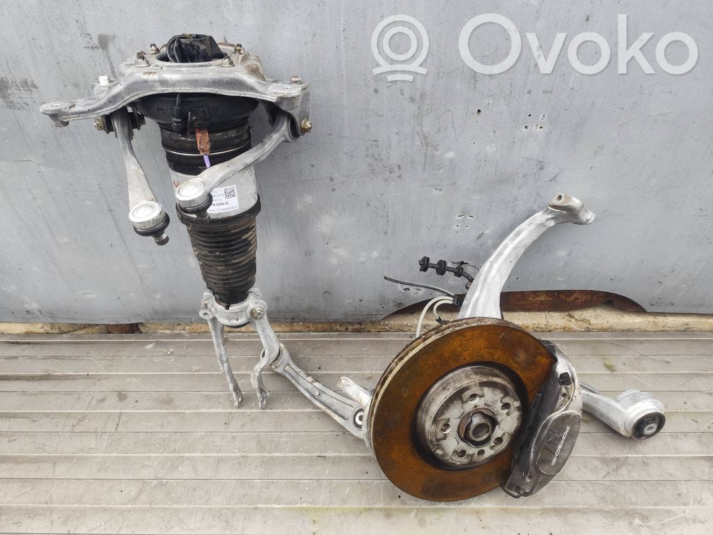 Porsche Macan (95B) Achsschenkel vorne 