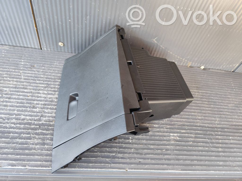 Guantera   681081139R,681080536R