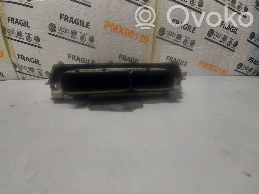 Opel Vectra B Engine control unit/module 