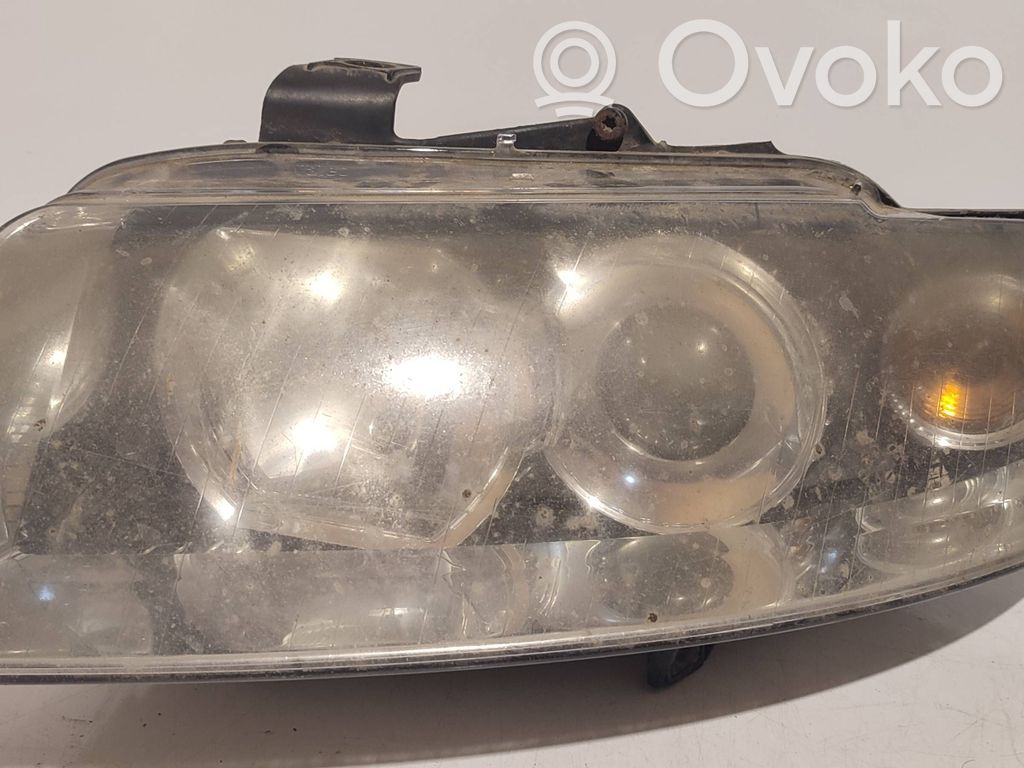 Audi A4 S4 B6 8E 8H Phare frontale 