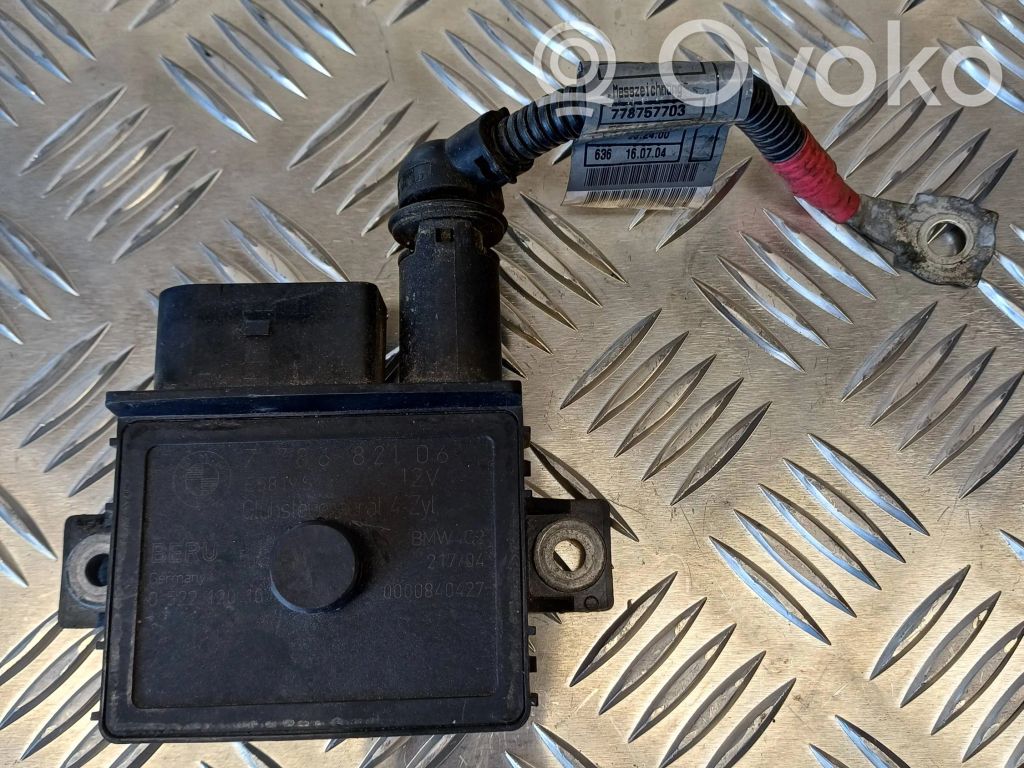 BMW 3 E46 Kvēlsveču relejs 