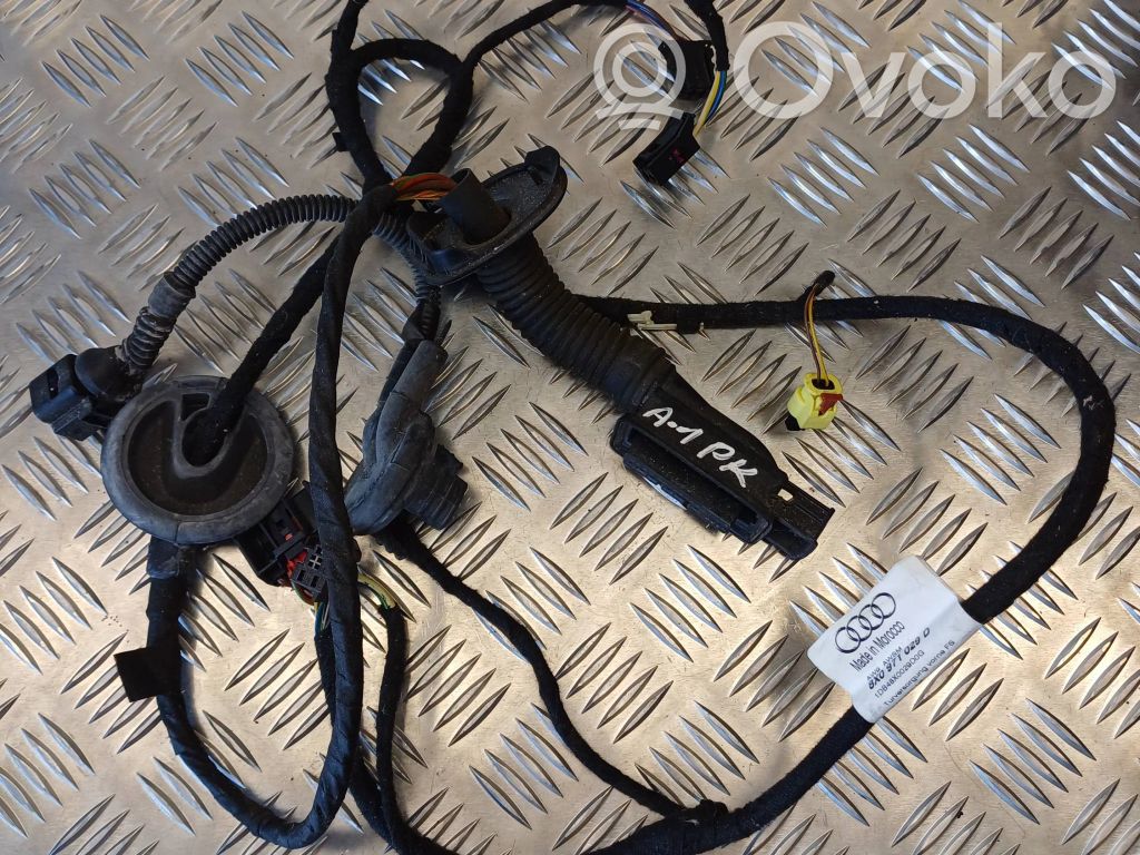 Audi A1 Cableado de puerta delantera 