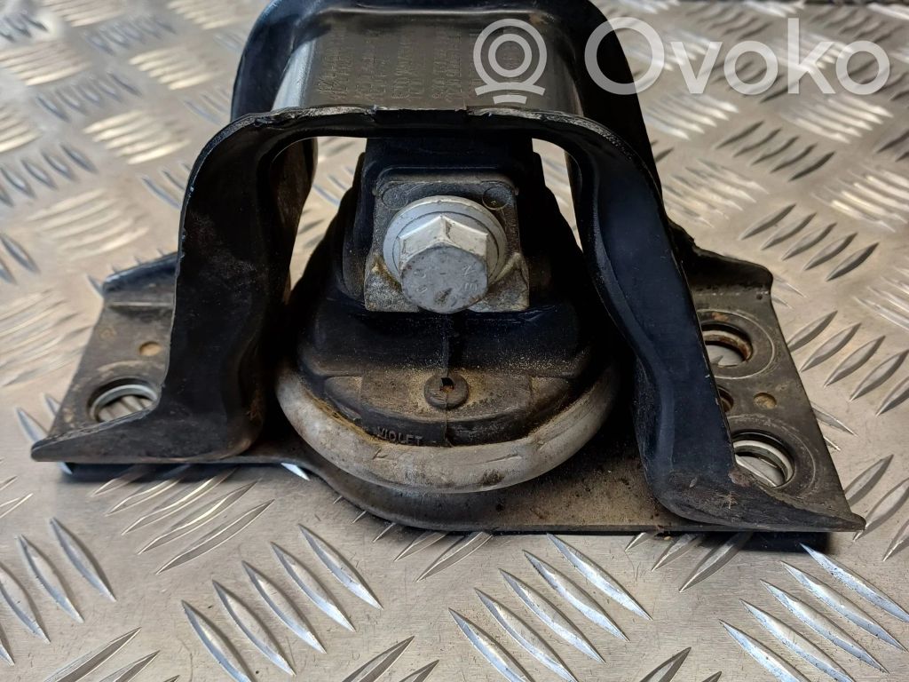 Renault Clio III Engine mount bracket 